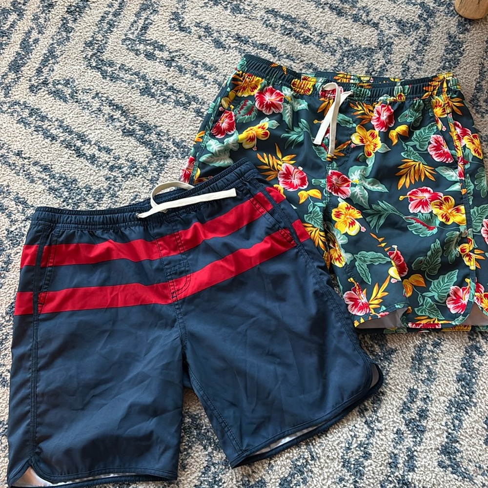 Pair of boys Fair Harbor Anchor swim trunks size XL